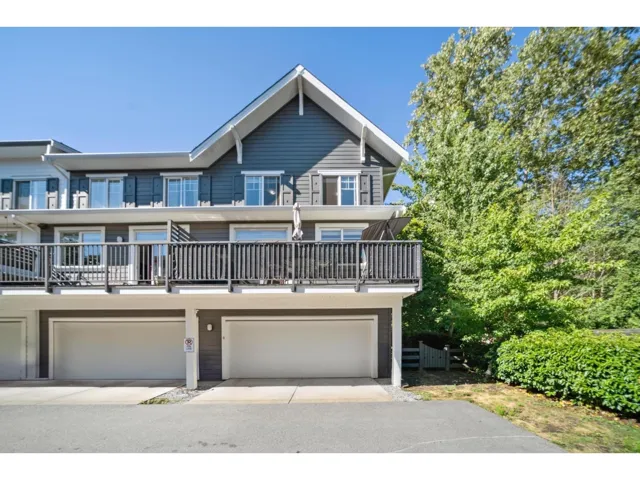 8 16357 15 AVENUE, Surrey, British Columbia V4A0C2