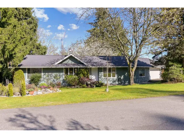 15342 KILLARNEY COURT, Surrey, British Columbia V3S6P9