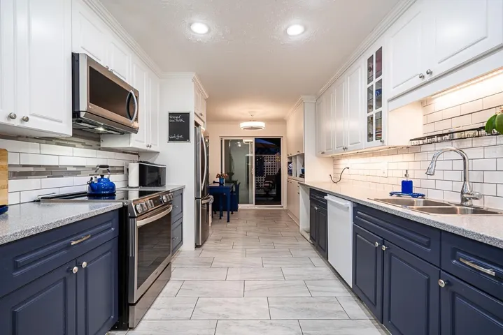 134 5641 201 STREET, Langley, British Columbia V3A8A4