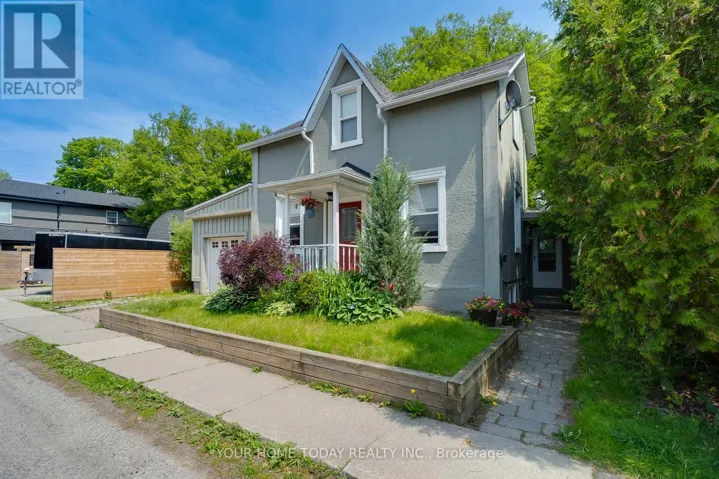 10 KNOX STREET, Halton Hills (AC Acton), Ontario L7J1C7