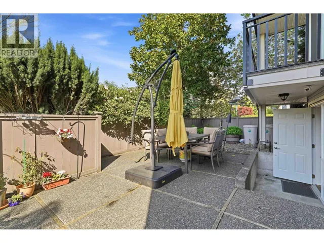 1 1606 W 10TH AVENUE, Vancouver, British Columbia V6J2A1