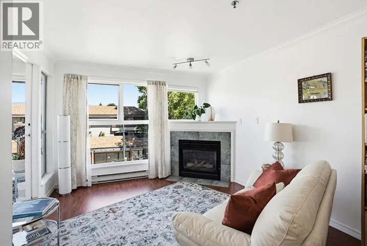 304 2025 STEPHENS STREET, Vancouver, British Columbia V6K3W2