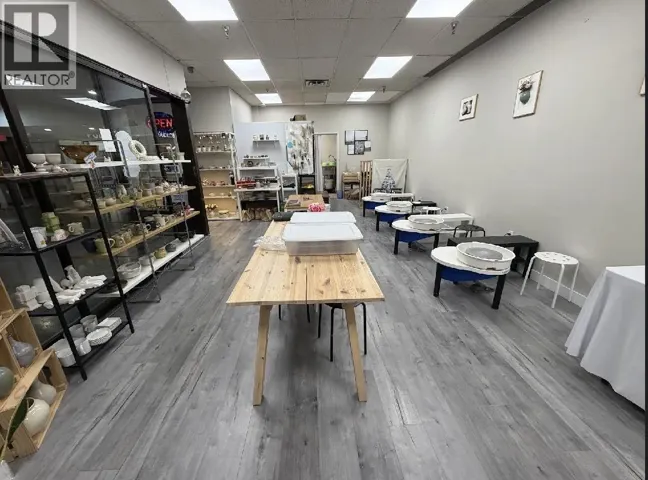 33 800 MCBRIDE BOULEVARD, New Westminster, British Columbia V3L2B8