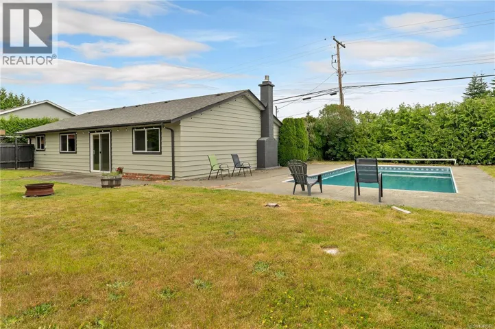 540 Holm Rd, Campbell River, British Columbia V9W1W4