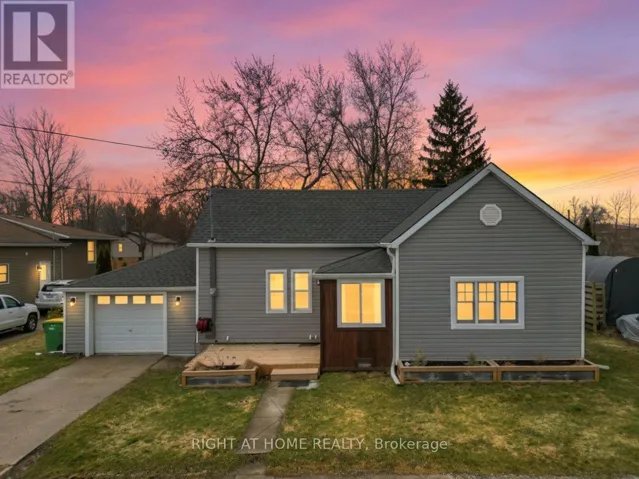 190 KING STREET, Southwest Middlesex (Glencoe), Ontario N0L1M0