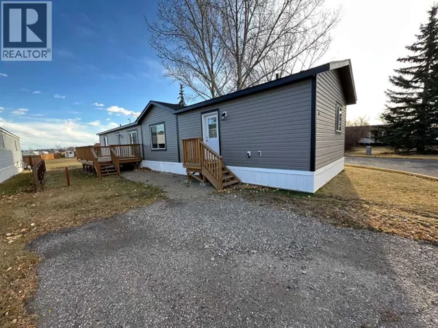 24 Homestead Way SE, High River, Alberta T1V1J7