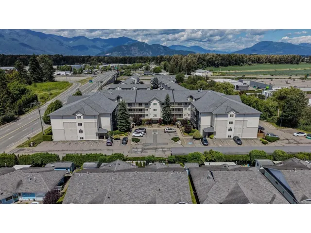 106 7694 EVANS ROAD, Sardis West Vedder, Chilliwack, British Columbia V2R3W3