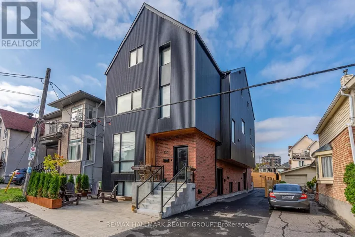 2B - 130 GLENORA STREET, Ottawa, Ontario K1S1J3