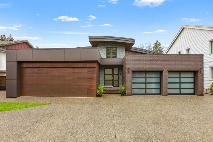 8901 MACKIE STREET, Langley, British Columbia V1M2S1