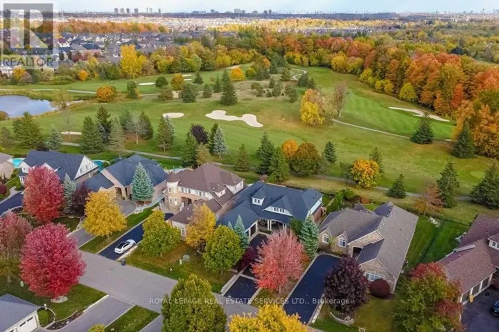 35 LINKS LANE, Brampton (Credit Valley), Ontario L6Y5H2