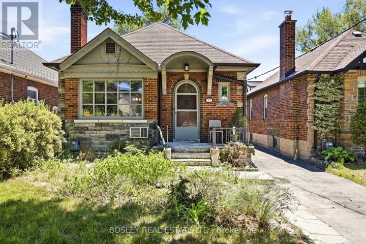 71 DELEMERE AVENUE, Toronto (Rockcliffe-Smythe), Ontario M6N1Z8