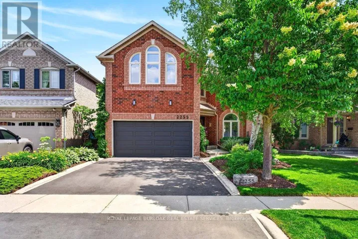 2255 VISTA OAK ROAD, Oakville (WT West Oak Trails), Ontario L6M3L8