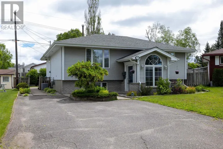 153 Theresa ST, Thunder Bay, Ontario P7A5P6