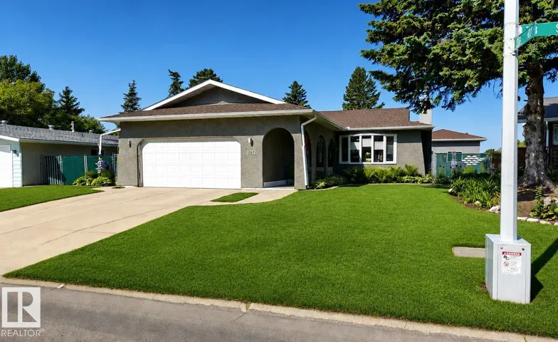 3212 73 ST NW, Edmonton, Alberta T6K1K1
