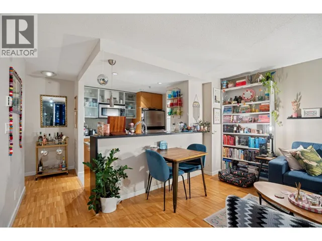 1901 33 SMITHE STREET, Vancouver, British Columbia V6B0B5