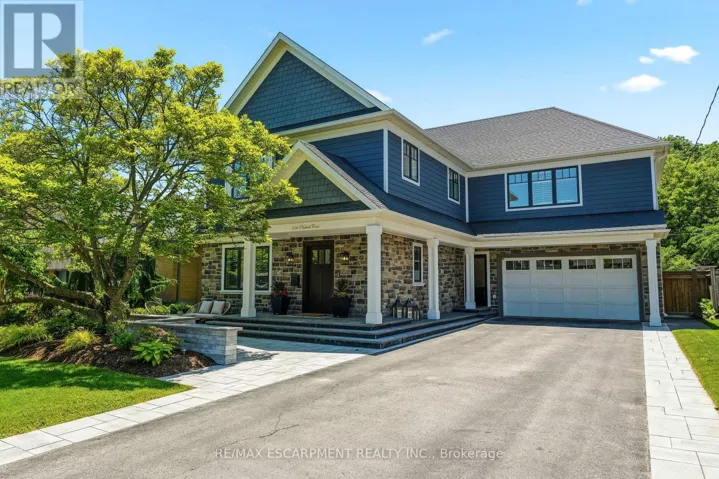 336 NEWBOLD COURT, Burlington (Brant), Ontario L7R2Y6