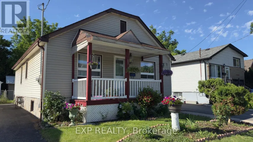 428 CARLTON STREET, St. Catharines (Facer), Ontario L2M4W8