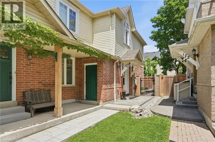 174 FELLOWES Crescent, Waterdown, Ontario L8B0M9