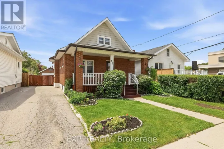 652 HORTOP STREET, Oshawa (O'Neill), Ontario L1G4N5