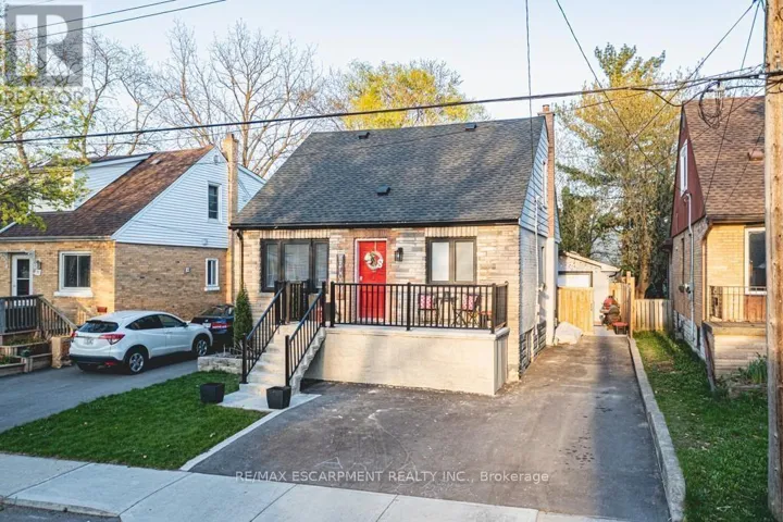B - 73 WEST 3RD STREET, Hamilton (Bonnington), Ontario L9C3K2