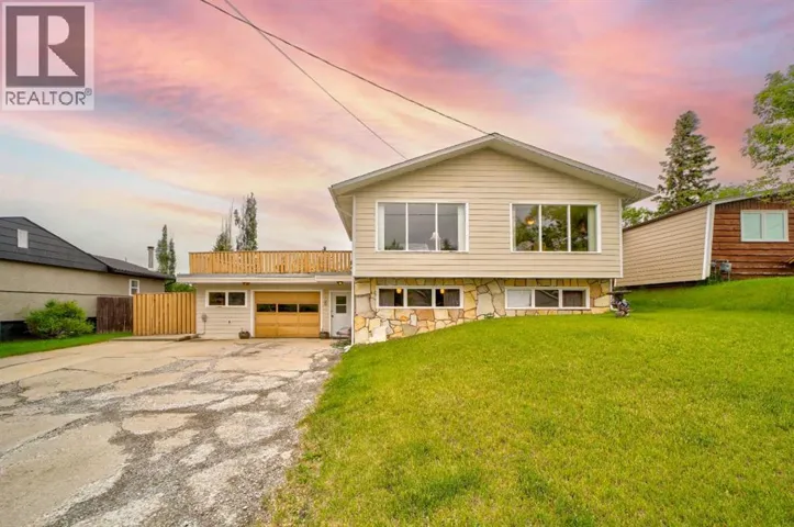 1130 James Avenue, Pincher Creek, Alberta T0K1W0
