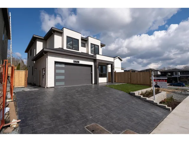 20473 69 AVENUE, Langley, British Columbia V2Y1R2