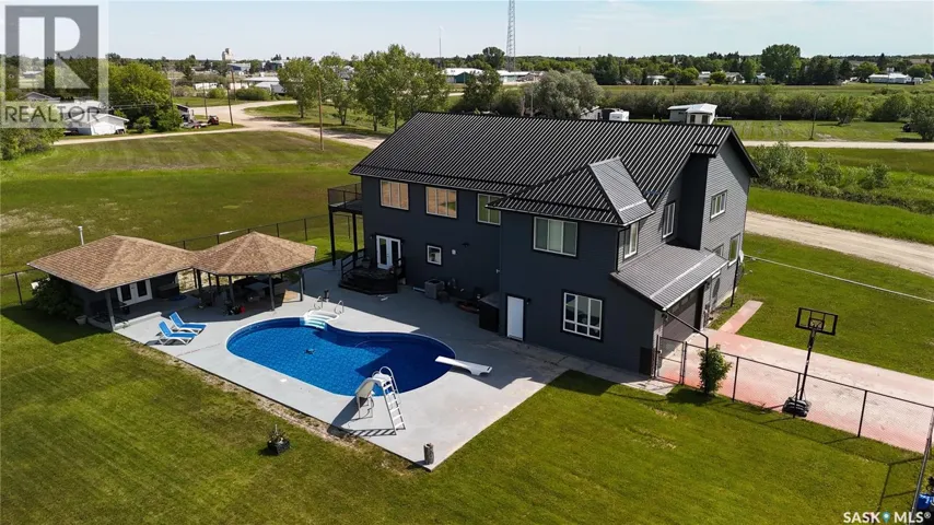 701 Bay STREET, Hudson Bay, Saskatchewan S0E0Y0