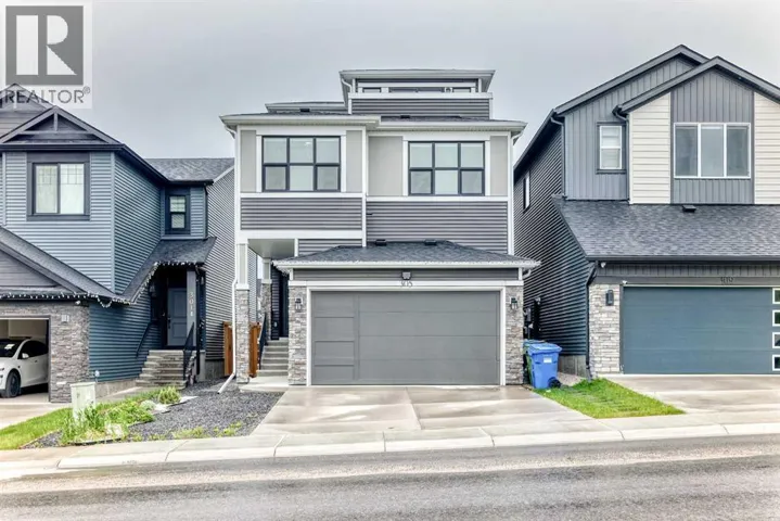 305 Edith Road NW, Calgary, Alberta T3R1Y8