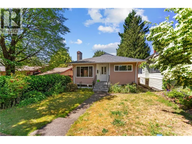 7643 SELKIRK STREET, Vancouver, British Columbia V6P4H3