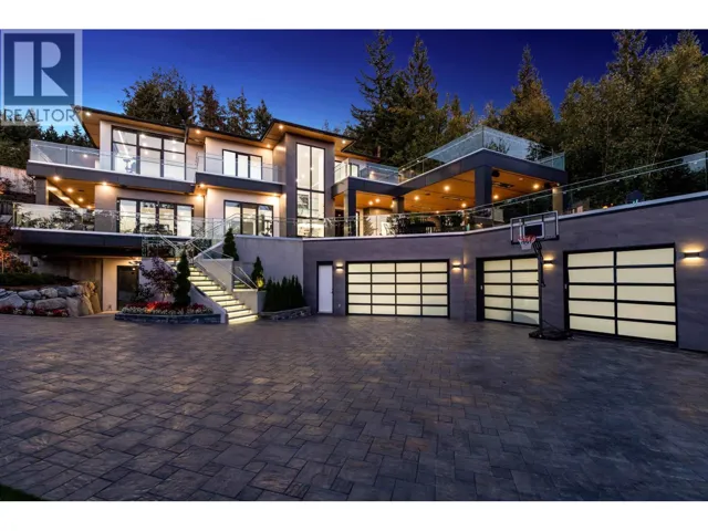 184 KINSEY DRIVE, Port Moody, British Columbia V3H0G7
