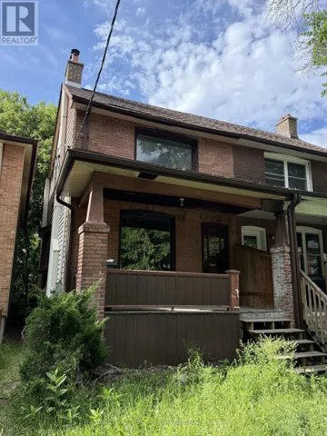 18 ALDERGROVE AVENUE, Toronto (Woodbine Corridor), Ontario M4C1B2