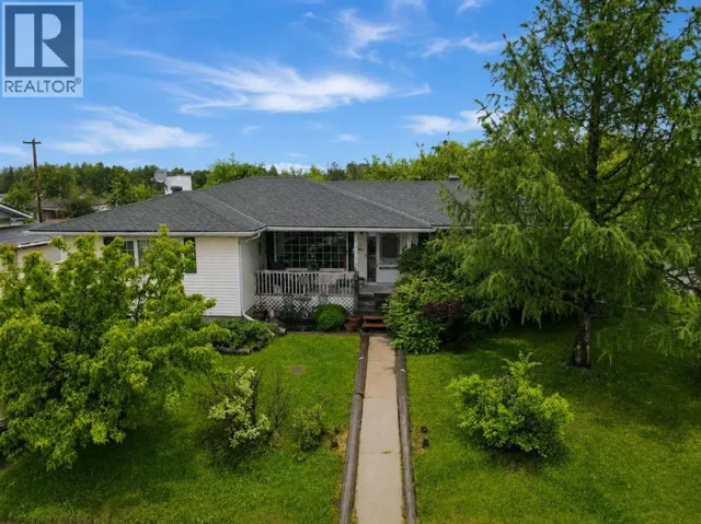 314, 8 Street Street, Fox Creek, Alberta T0H3Z0