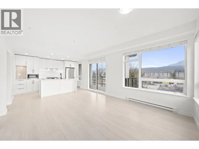 405 3038 ST GEORGE STREET, Port Moody, British Columbia V3H0L3