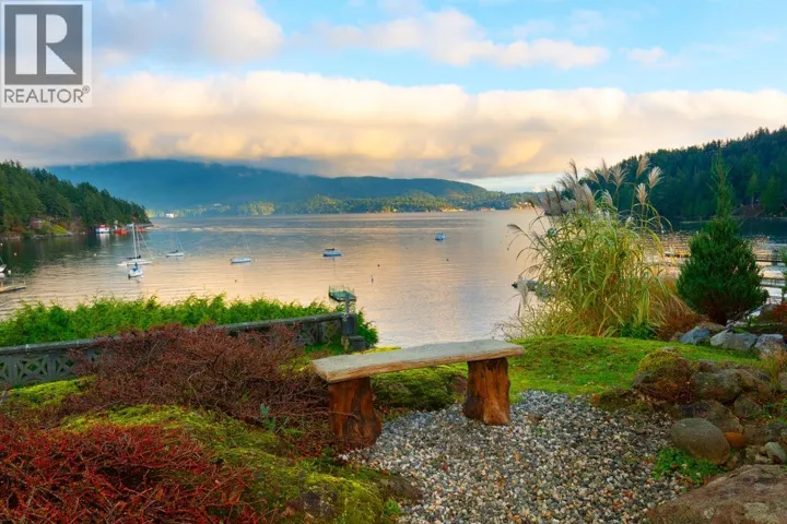 433 SENATOR PLACE, Bowen Island, British Columbia V0N1G1