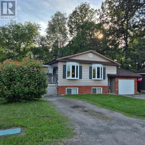 8 GOULDIE STREET, Huntsville (Chaffey), Ontario P1H1M5