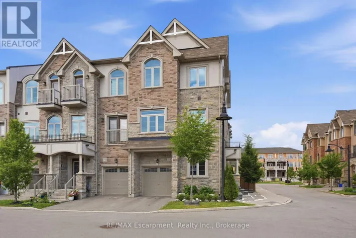 141 BORERS CREEK CIRCLE, Hamilton (Waterdown), Ontario L8B1W3
