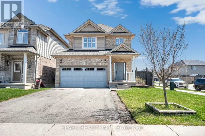 4 CUTTS CRESCENT, Hamilton (Binbrook), Ontario L0R1C0
