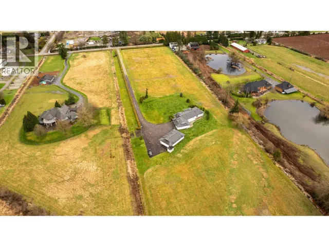 15145 HARRIS ROAD, Pitt Meadows, British Columbia V3Y1Z1