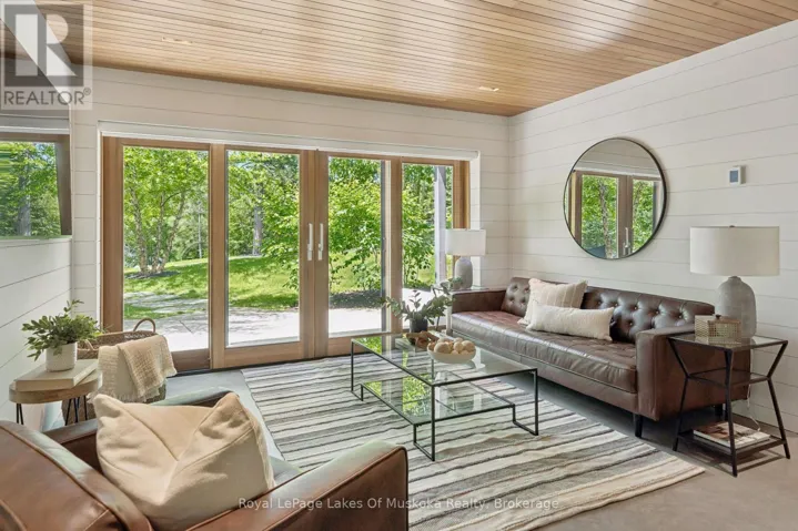 1016 SWIFT LANE, Algonquin Highlands (Sherborne), Ontario P0A1E0