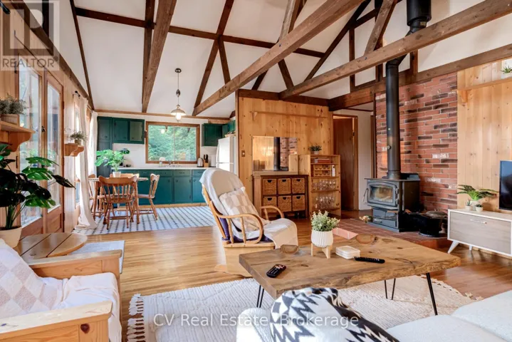 1027 NORTH PINE DRIVE, Lake of Bays (Ridout), Ontario P0A1E0