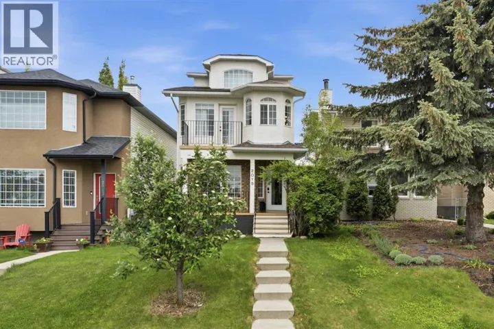 2015 36 Avenue SW, Calgary, Alberta T2T2G8