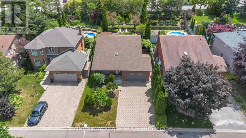 56 BEN TIRRAN CRESCENT, Hamilton (Stoney Creek), Ontario L8G4V7
