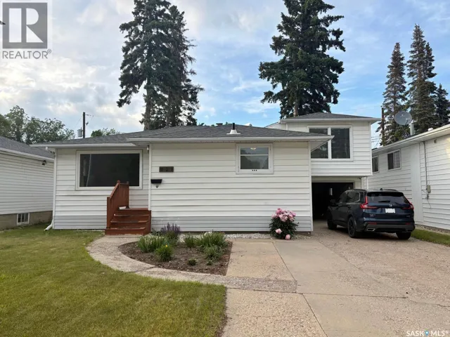 921 TAYLOR STREET E, Saskatoon, Saskatchewan S7H1W3