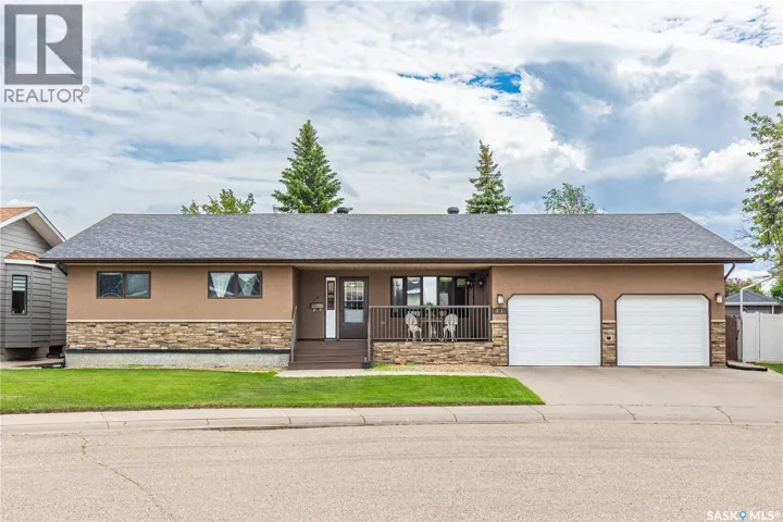 21 Thorn CRESCENT, Moose Jaw, Saskatchewan S6J1J3
