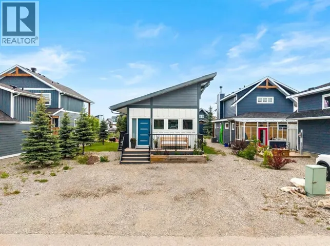 307 Cottageclub Green, Rural Rocky View County, Alberta T4C1B2