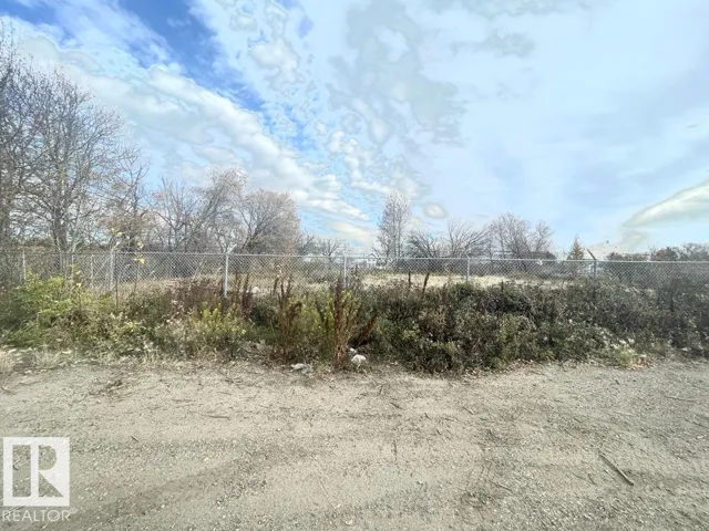 12433 49 ST NW, Edmonton, Alberta T5W5H5