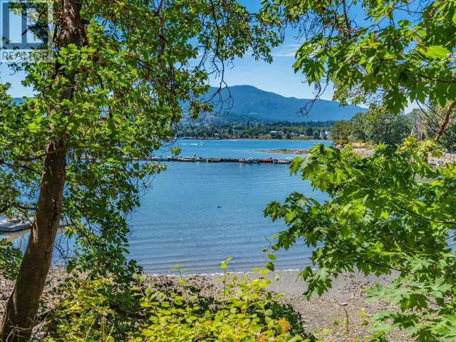 8, 137 Pirates Pl, Protection Island, British Columbia V9R6R1