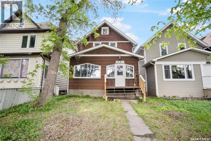 1921 Garnet STREET, Regina, Saskatchewan S4T2Z5