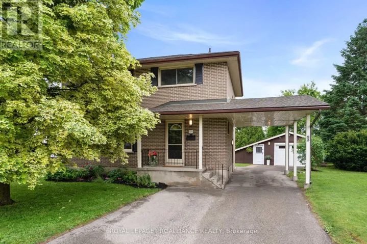 23 STANLEY CRESCENT, Brockville, Ontario K6V2S9