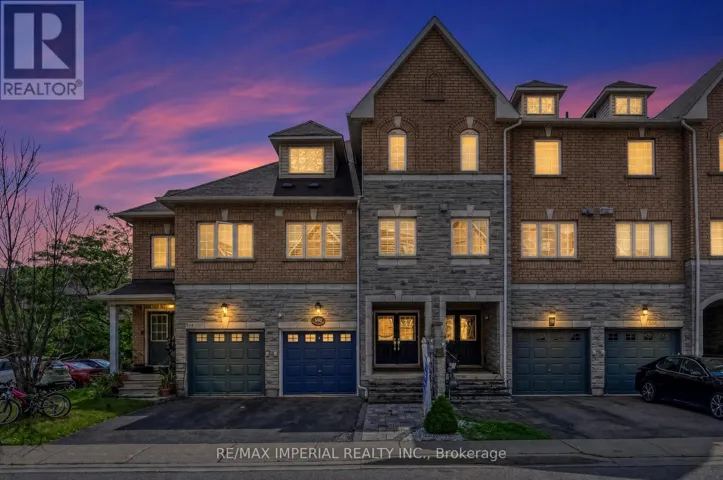 592 CANDLESTICK CIRCLE, Mississauga (Hurontario), Ontario L4Z0B5